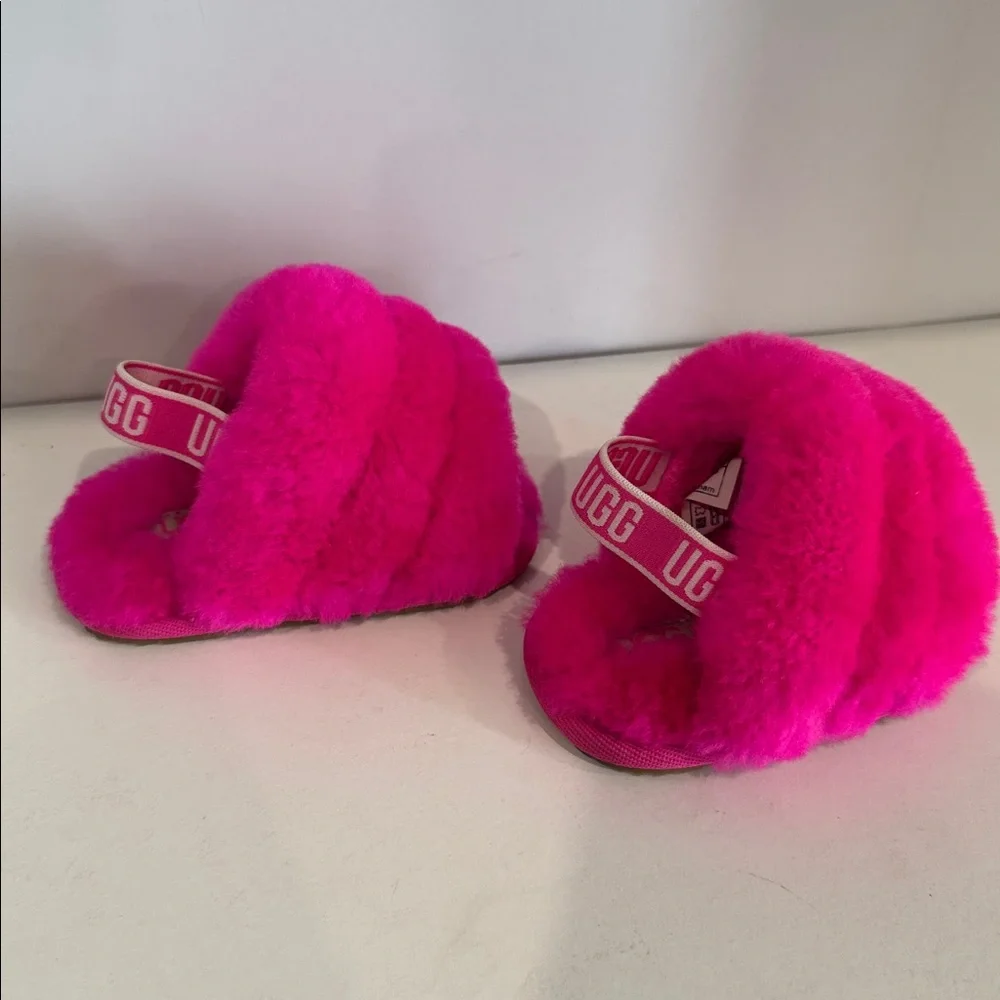 UGG Baby Fuchsia Fluffy‎ Slides